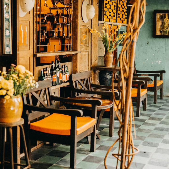Bàn ghế quán cafe Đà Nẵng phong cách vintage 