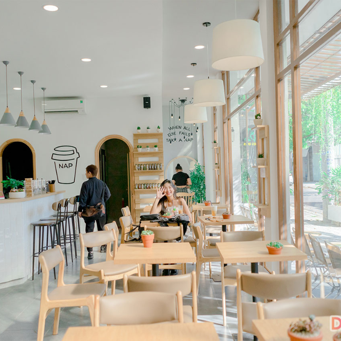Những lưu ý khi chọn mua bàn ghế quán cafe phong cách Hàn Quốc