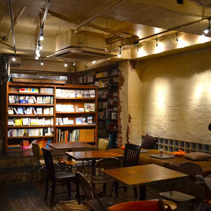 Mô hình quán cà phê sách 